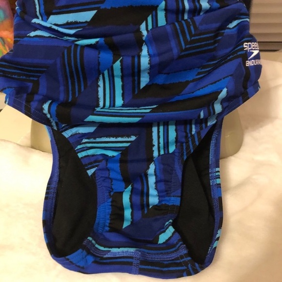 Speedo Endurance+ blue angles freeback swimsuit one piece - Picture 10 of 12
